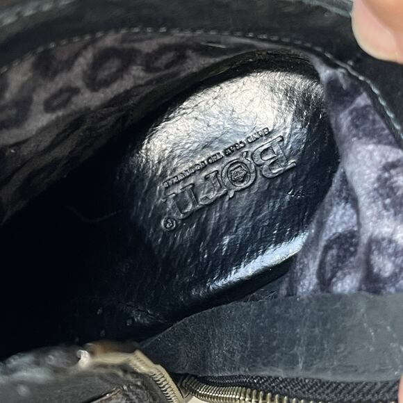 Born Studded Leather Ankle Boots Harness Block Heel Western Booties Size 6.5 M - Picture 14 of 15